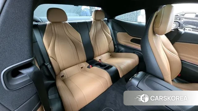 Mercedes-Benz CLE-Class C236 2025 Белый из Кореи, фото 3