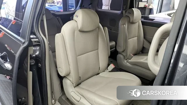 Kia The New Carnival 2018 Серый из Кореи, фото 3