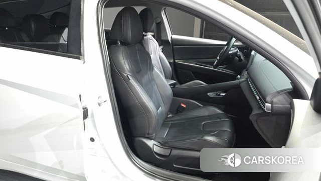 Hyundai Avante Hybrid (CN7) 2022 Белый из Кореи, фото 3