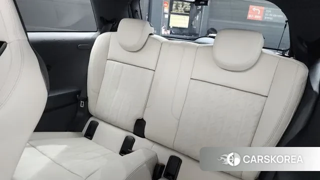 Mini Cooper S 4th Generation 2024 Светло-серебряный цвет из Кореи, фото 3