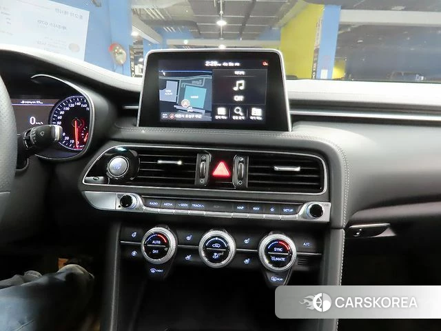 Genesis G70 2019 Красный из Кореи, фото 3