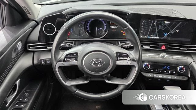 Hyundai Avante Hybrid (CN7) 2022 Белый из Кореи, фото 3