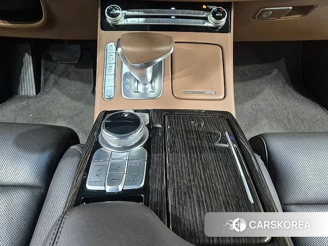 Genesis G90 2021 Черный из Кореи, фото 3