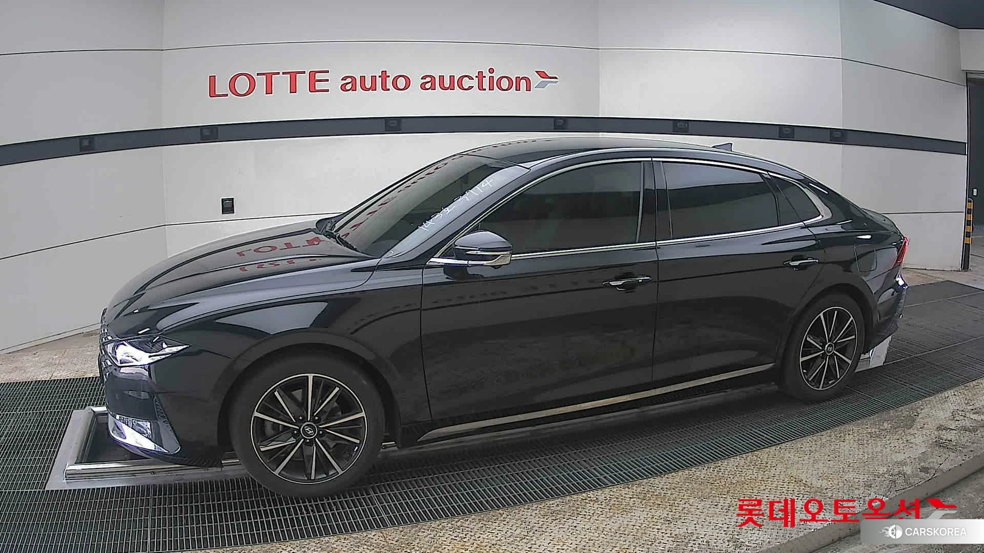 Hyundai Grandeur 2022 Черный из Кореи, фото 3