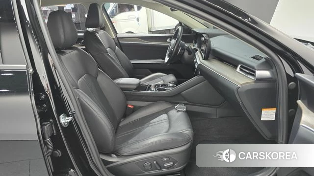 Kia K5 Hybrid 3rd Generation 2023 Черный из Кореи, фото 3