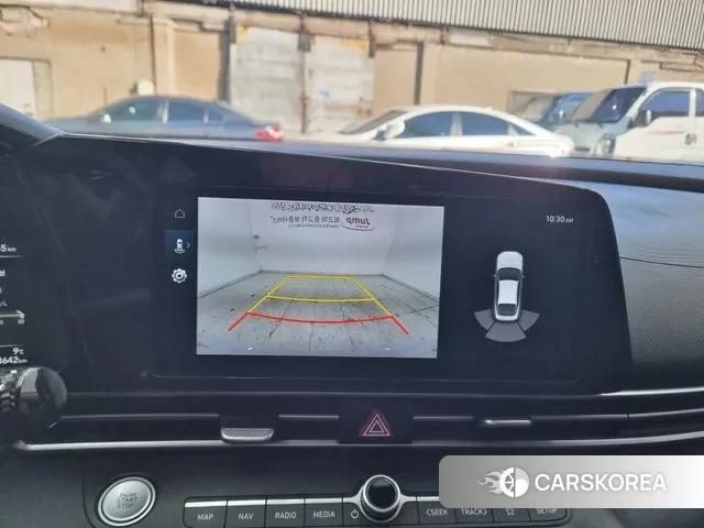 Hyundai Avante (CN7) 2021 Серебристо-серый из Кореи, фото 3