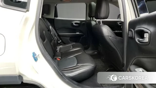 Jeep Compass 2nd Generation 2018 Белый из Кореи, фото 3