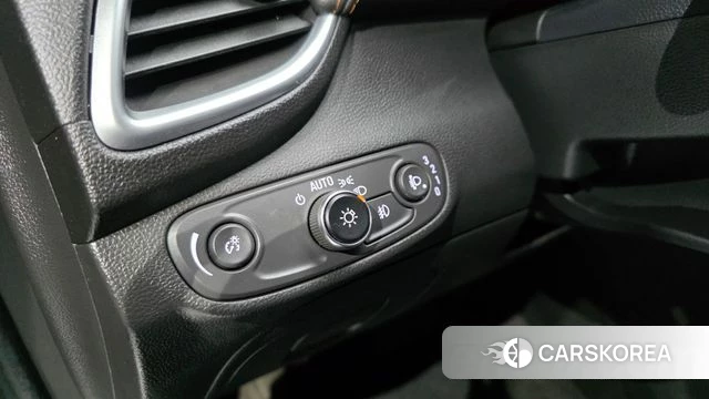 Chevrolet (GM Daewoo) The New Trax 2021 Фиолетовый из Кореи, фото 3