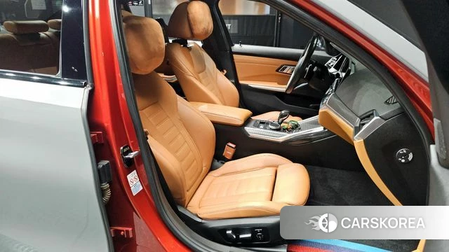 BMW 3 Series (G20) 2019 Серебристо-серый из Кореи, фото 3