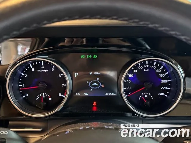 Kia Carnival 4th generation 2021 Белый из Кореи, фото 3