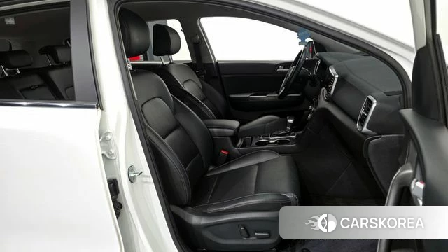 Kia Sportage The Bold 2021 Белый из Кореи, фото 3