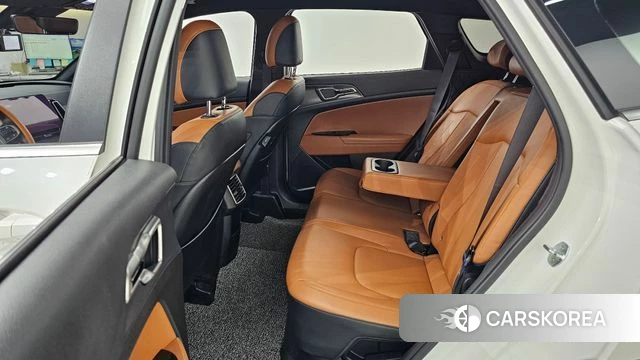 Kia Sportage 5th Generation Hybrid 2022 Белый из Кореи, фото 3