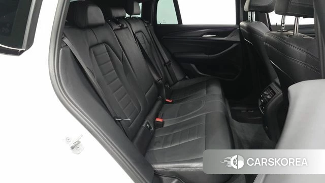 BMW X4 (G02) 2023 Белый из Кореи, фото 3