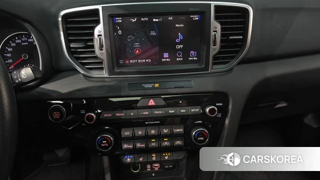 Kia Sportage 4th Generation 2018 Белый из Кореи, фото 3