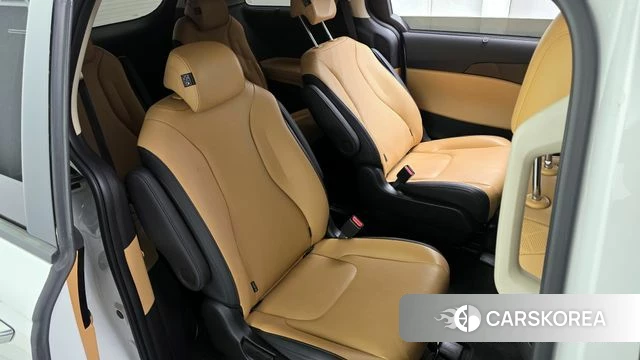 Kia Carnival 4th generation 2022 Белый из Кореи, фото 3
