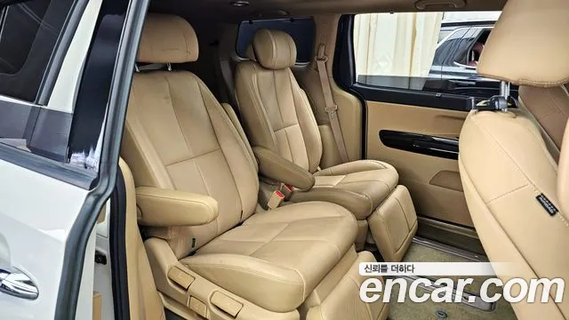 Kia The New Carnival id 2716181 из Кореи 3