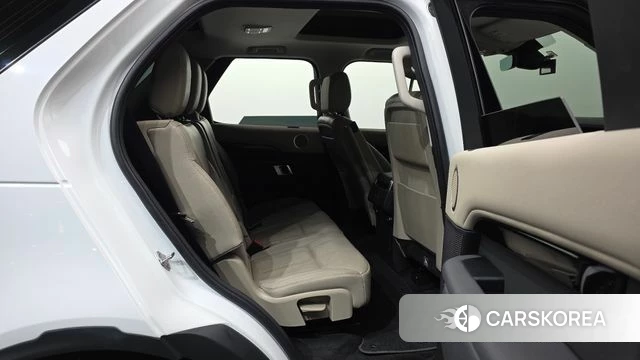 Land Rover Discovery 5 2018 Белый из Кореи, фото 3