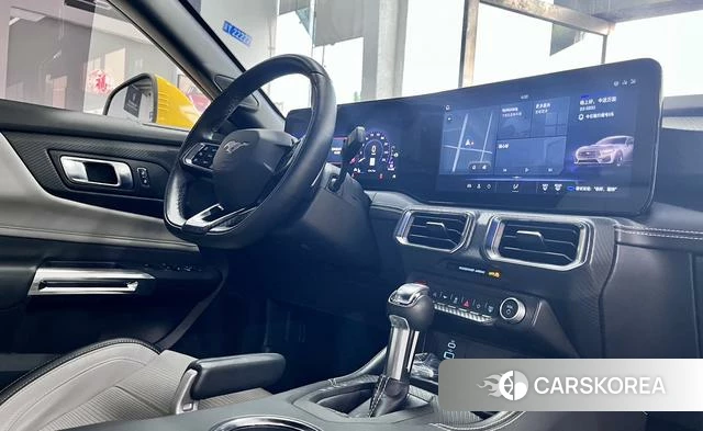 Ford Mustang 2024 Желтый из Китая, фото 3