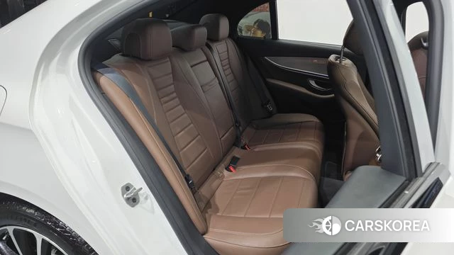 Mercedes-Benz E-Class W213 2020 Белый из Кореи, фото 3