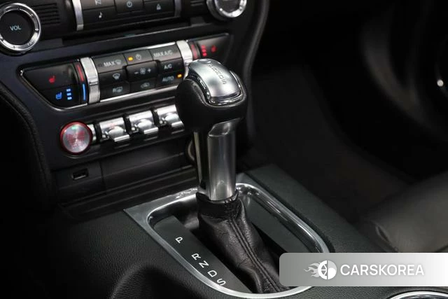 Ford Mustang 2018 Красный из Китая, фото 3