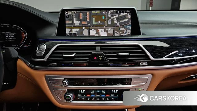 BMW 7 Series (G11) 2022 Черный из Кореи, фото 3