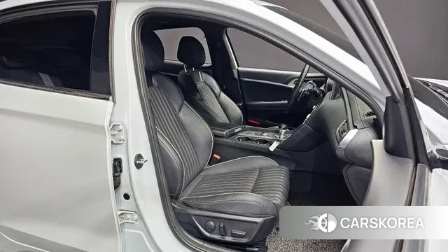 Genesis G70 2019 Белый из Кореи, фото 3