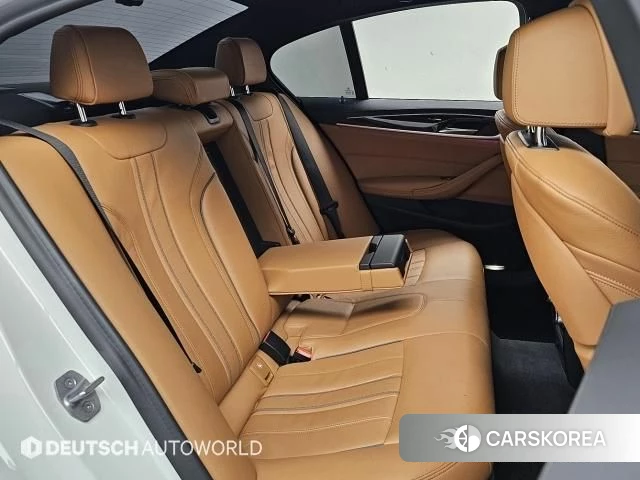 BMW 5 Series (G30) 2021 Белый из Кореи, фото 3