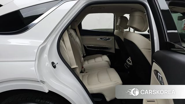 Genesis GV70 2022 Белый из Кореи, фото 3