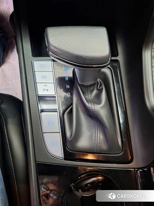 Hyundai Avante Hybrid (CN7) 2024 Белый из Кореи, фото 3