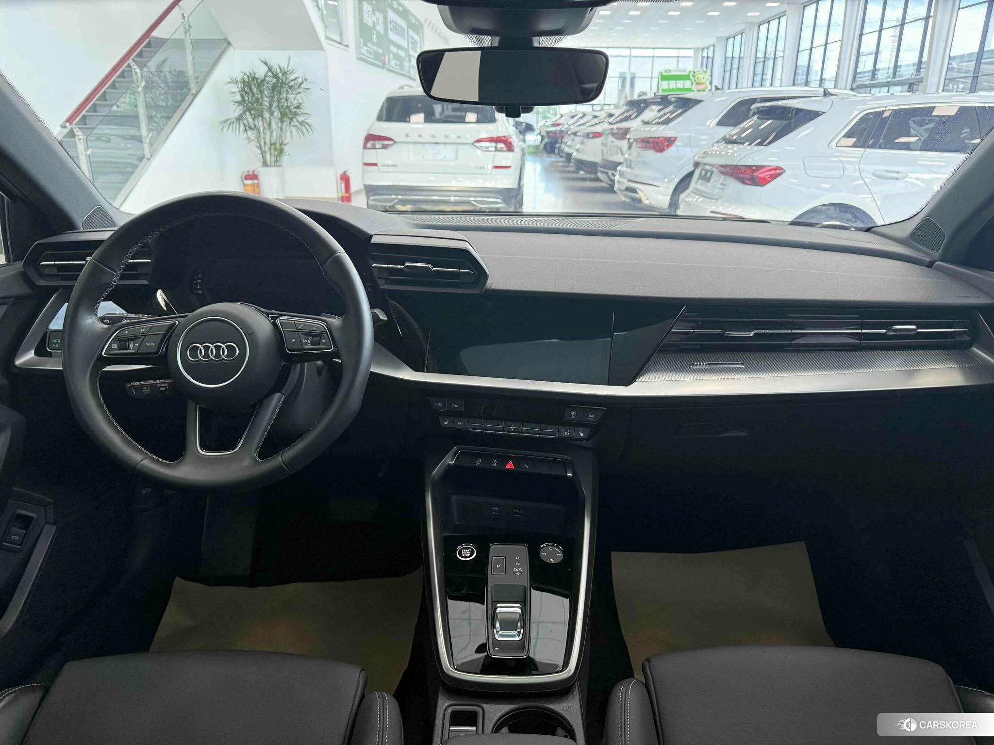 Audi A3 2023 Белый из Китая, фото 3