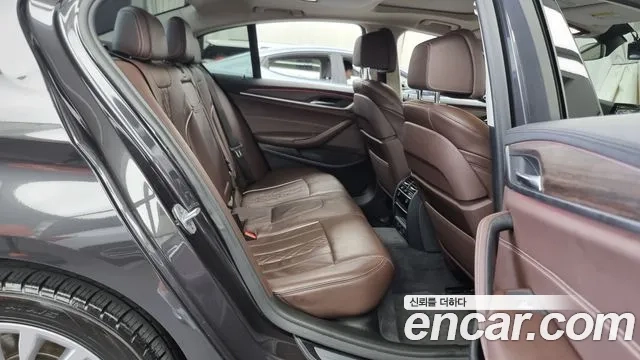 BMW 5 Series (G30) 2018 Серый из Кореи, фото 3