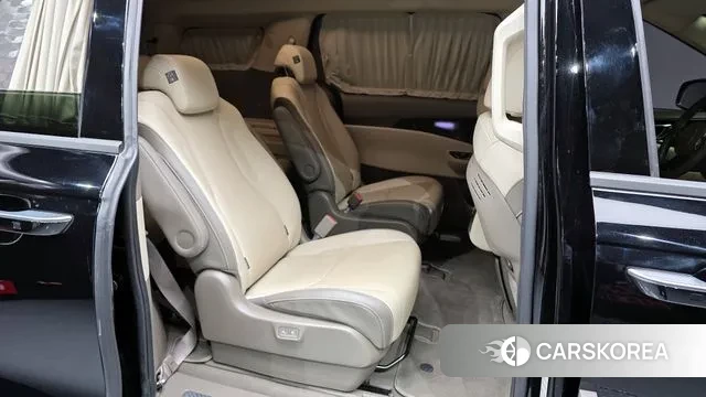 Kia Carnival 4th generation 2022 Черный из Кореи, фото 3