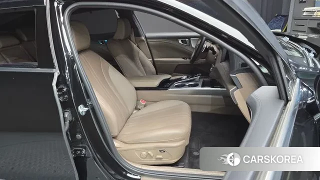 Kia K8 2022 Черный из Кореи, фото 3