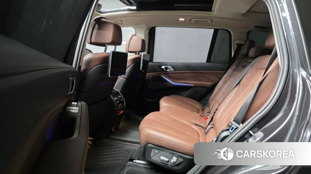 BMW X7 (G07) 2022 Серый из Кореи, фото 3