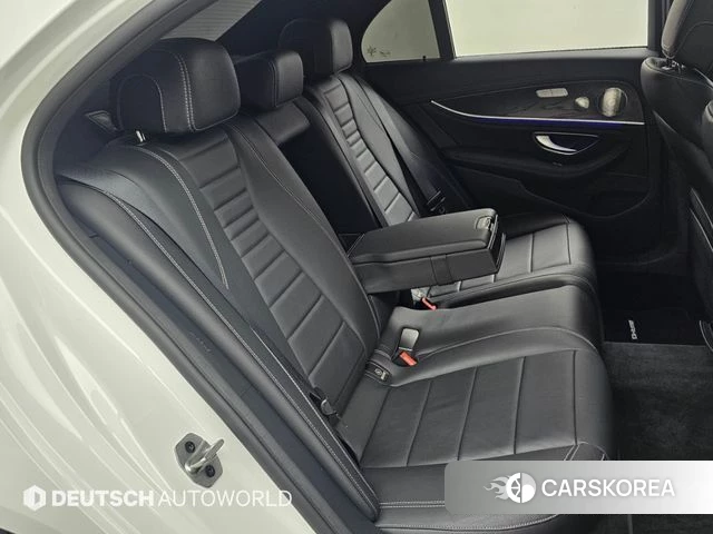 Mercedes-Benz E-Class W213 2022 Белый из Кореи, фото 3