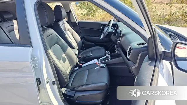 Hyundai Venue 2019 Белый из Кореи, фото 3