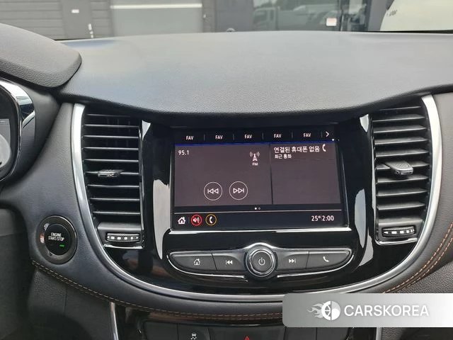 Chevrolet (GM Daewoo) The New Trax 2021 Белый из Кореи, фото 3