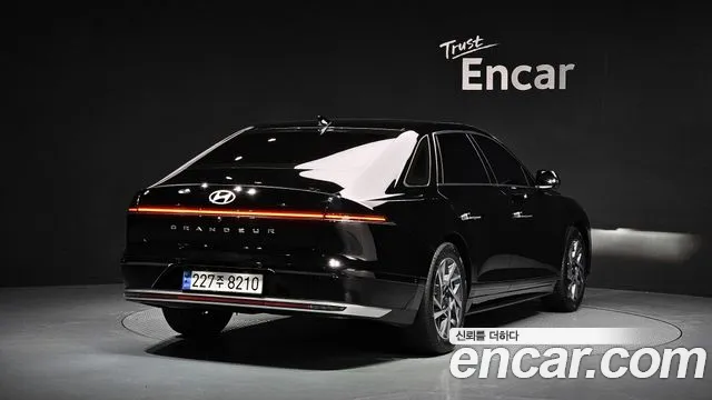 Hyundai Grandeur Hybrid (GN7) 2023 Черный из Кореи, фото 3