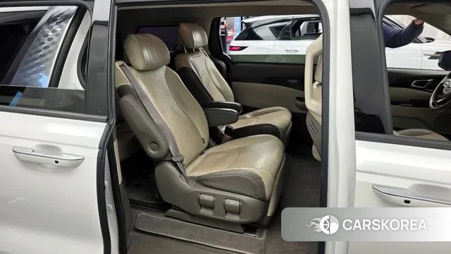 Kia Carnival 4th generation 2021 Белый из Кореи, фото 3