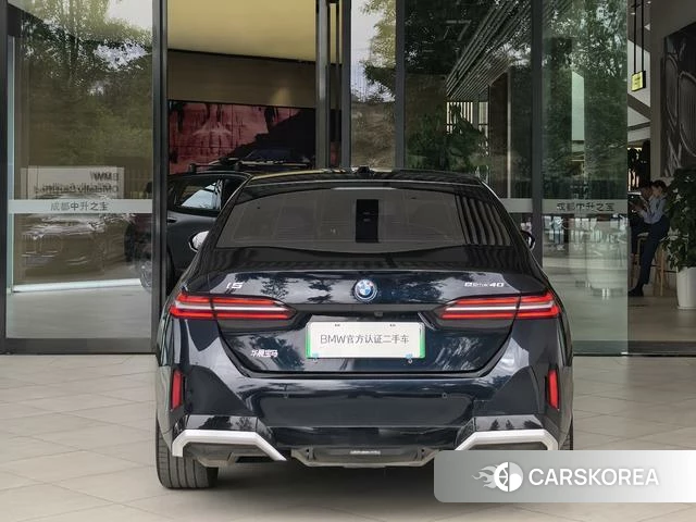 BMW i5 2025 Черный из Китая, фото 3