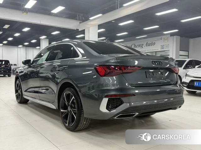 Audi A3 2022 Темно-серый из Китая, фото 3