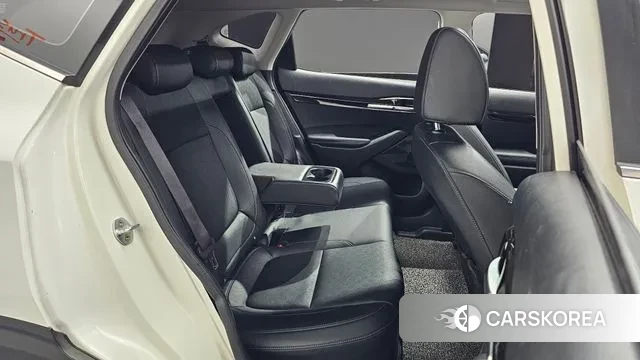 Kia Seltos 2022 Белый из Кореи, фото 3