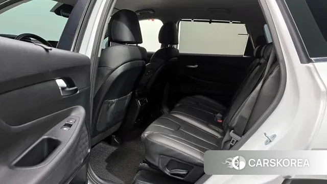 Hyundai The New Santa Fe 2021 Белый из Кореи, фото 3