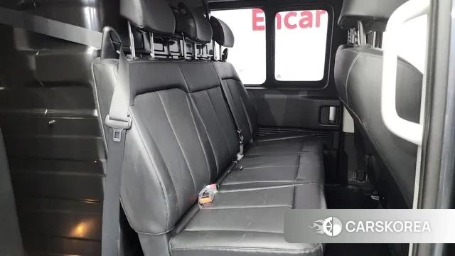 Hyundai Staria 2022 Серый из Кореи, фото 3