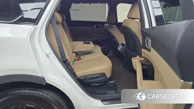 Kia The New Sorento 4th Generation 2023 Белый из Кореи, фото 3