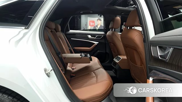 Audi A6 (C8) 2022 Белый из Кореи, фото 3