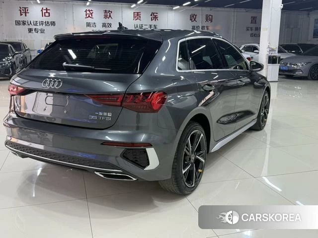 Audi A3 2023 Темно-серый из Китая, фото 3