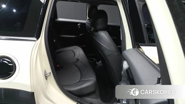 Mini Cooper S 2021 Жемчужный цвет из Кореи, фото 3