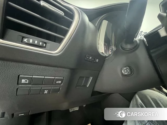 Lexus NX 2021 Серебристо-серый из Китая, фото 3