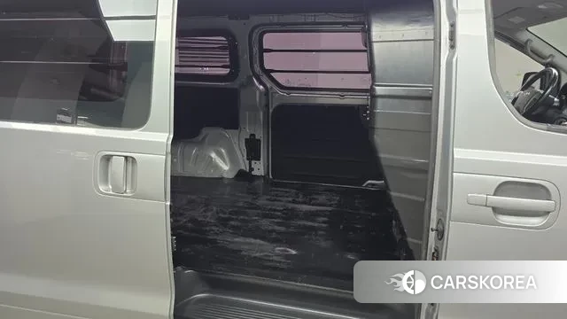 Hyundai The New Grand Starex 2018 Серебряный из Кореи, фото 3